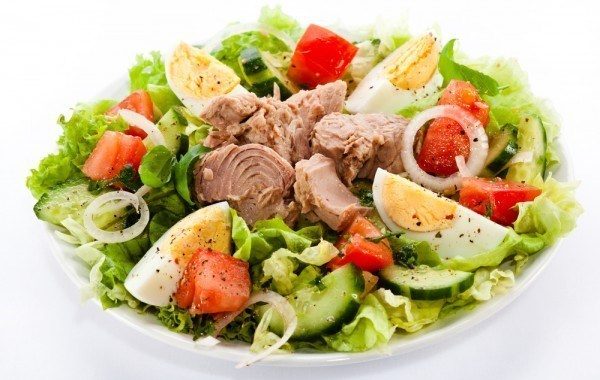 Вкусный Рецепт: Сытный нежный салат с тунцом